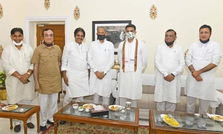 Rajasthan CM Ashok Gehlot and his deputy Sachin Pilot (who was at loggerhead with CM for weeks) at CM's residence on the eve of motion of confidence voting.( Photo: Facebook)