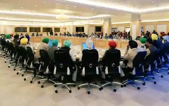 File photo of a meeting between framers' representatives and the Centre (Image credit: Mint)