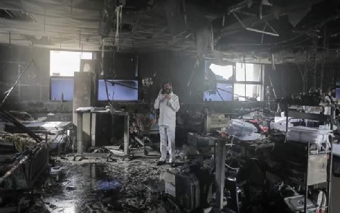 Charred remains of the inside of the Vijay Vallabh Hospital where a fire broke out on Friday morning killing 14 (Image credit: Hindustan Times)