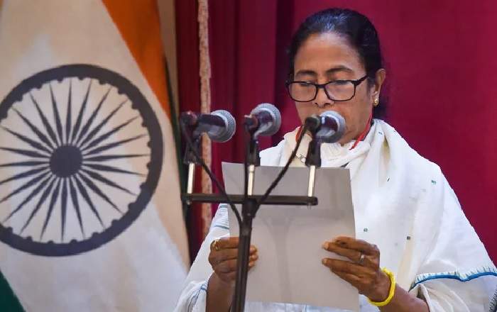 West Bengal chief minister Mamata Banerjee taking oath for the third time (Image credit: NDTV)