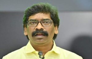 Jharkhand CM Hemant Soren announced 25 Rs/litre relief for poor on petrol. (file photo, courtesy: CM's FB page)